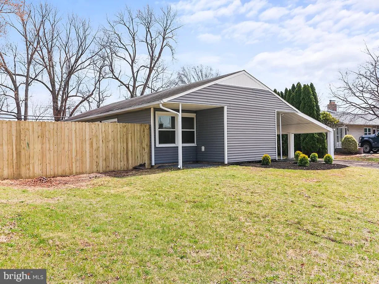 Central NJ/Bucks County, PA Real Estate | View 74 Bald Cypress Ln | 3 Beds, 1 Bath