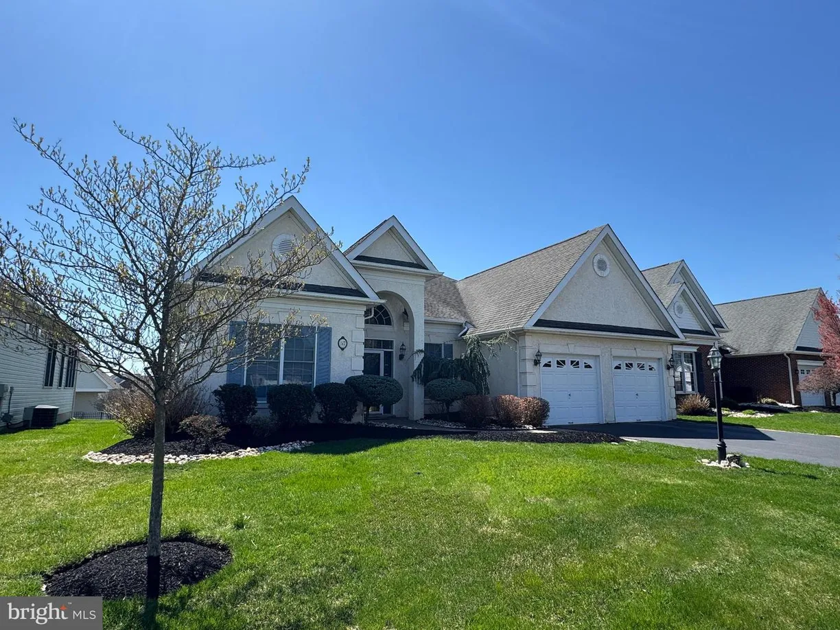 Central NJ/Bucks County, PA Real Estate | View 57 Nathaniel Rd | 2 Beds, 2 Baths