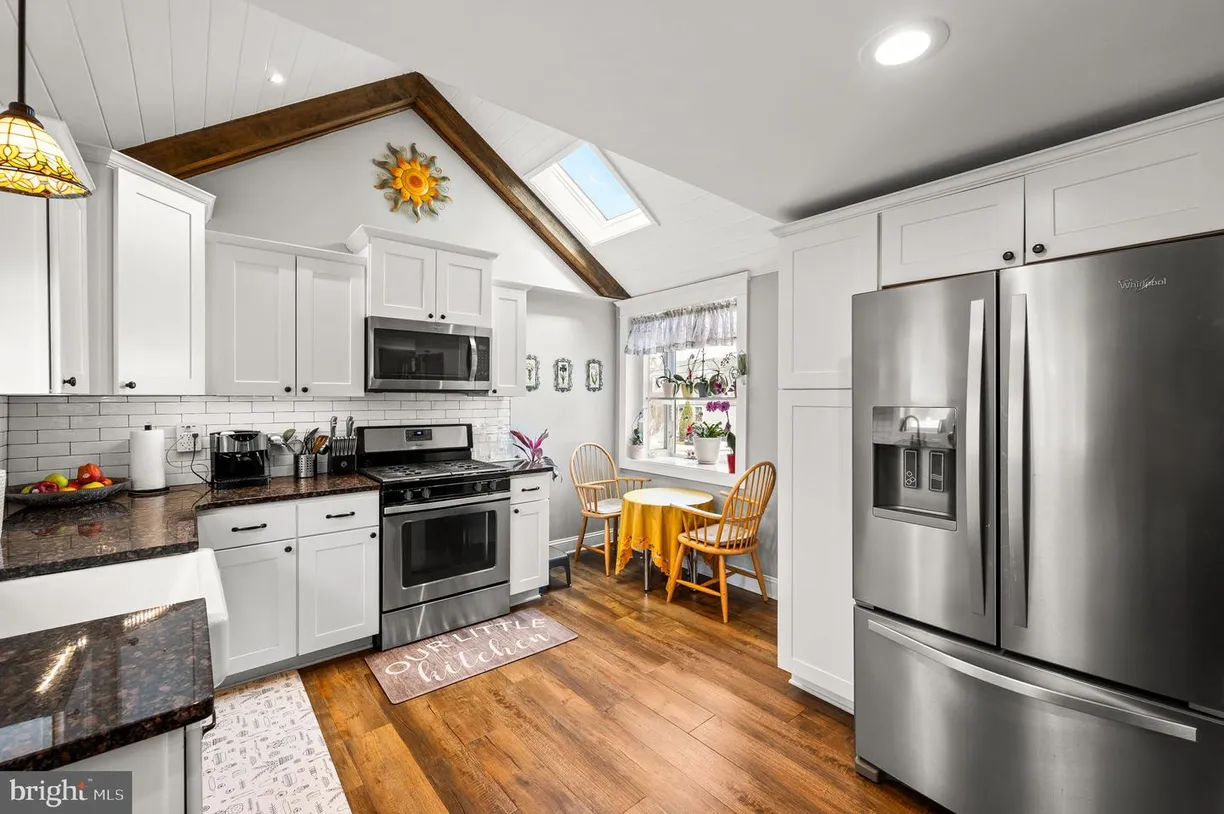 Central NJ/Bucks County, PA Real Estate | View 3048 Rail Ave | Listing