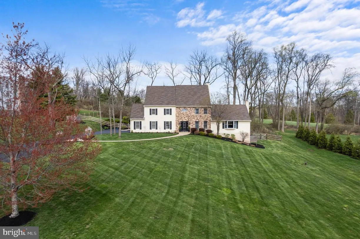 Central NJ/Bucks County, PA Real Estate | View 4758 Essex Dr | 4 Beds, 2 Baths