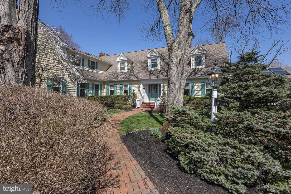 Central NJ/Bucks County, PA Real Estate | View 1045 Washington Crossing Rd | Listing