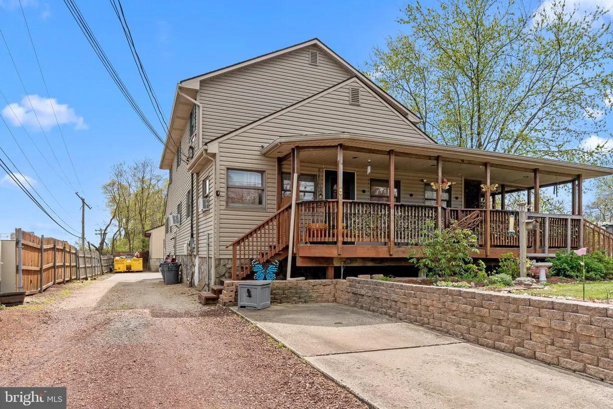 Central NJ/Bucks County, PA Real Estate | View 670 Lincoln Hwy | Listing