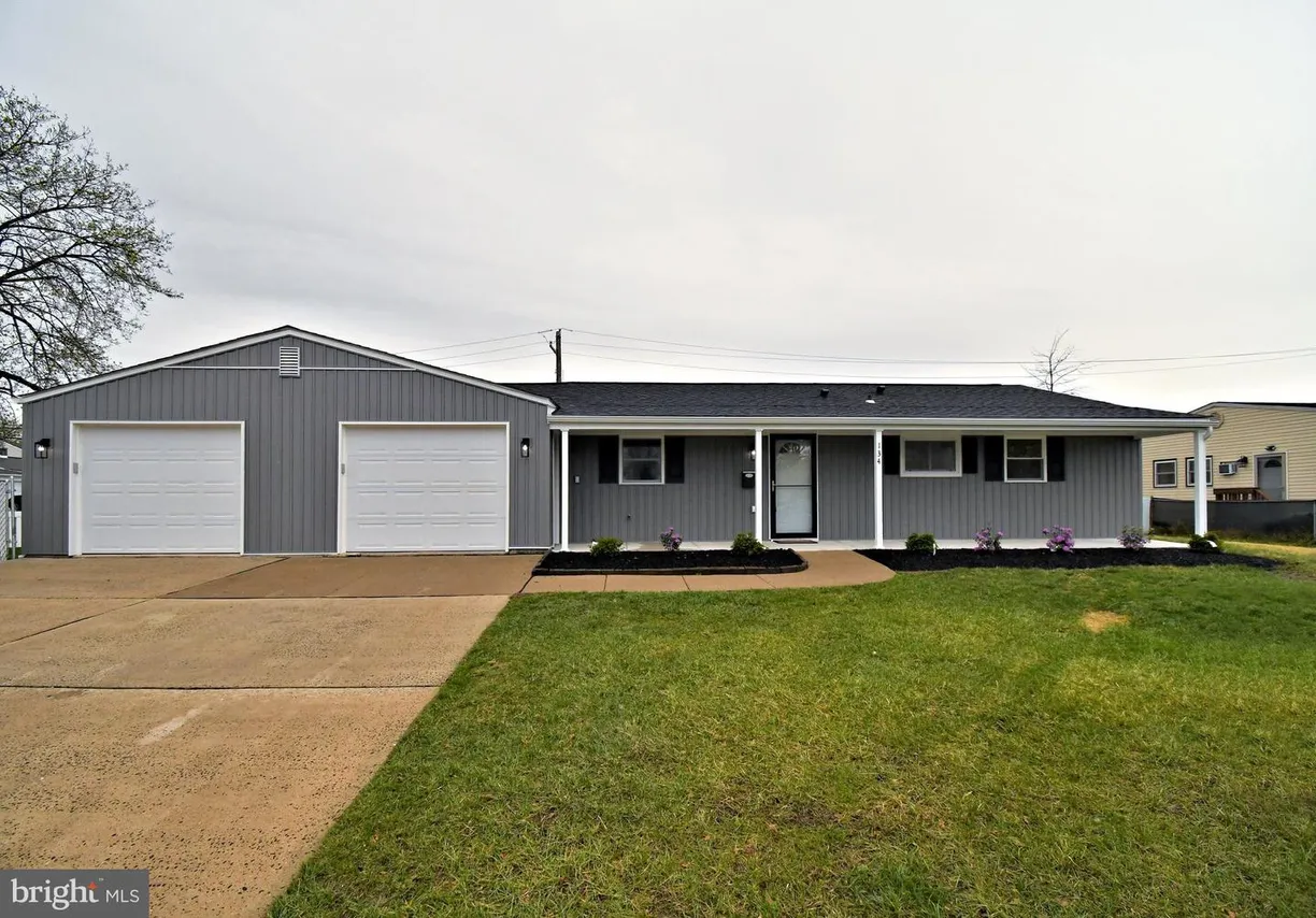 Central NJ/Bucks County, PA Real Estate | View 134 Indian Creek Dr | 3 Beds, 2 Baths
