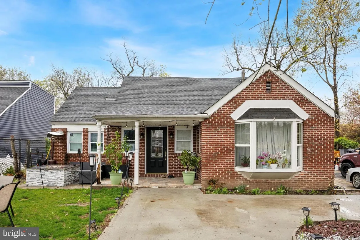 Central NJ/Bucks County, PA Real Estate | View 1201 Pacific Ave | 3 Beds, 3 Baths