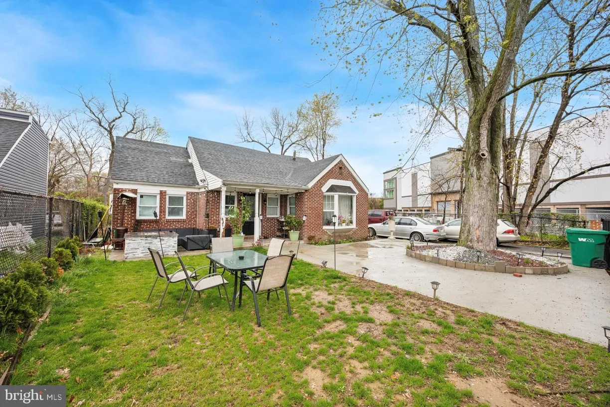 Central NJ/Bucks County, PA Real Estate | View 1201 Pacific Ave | Listing