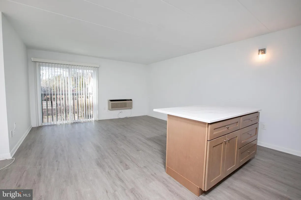 Central NJ/Bucks County, PA Real Estate | View 25 W Bridge St | Listing