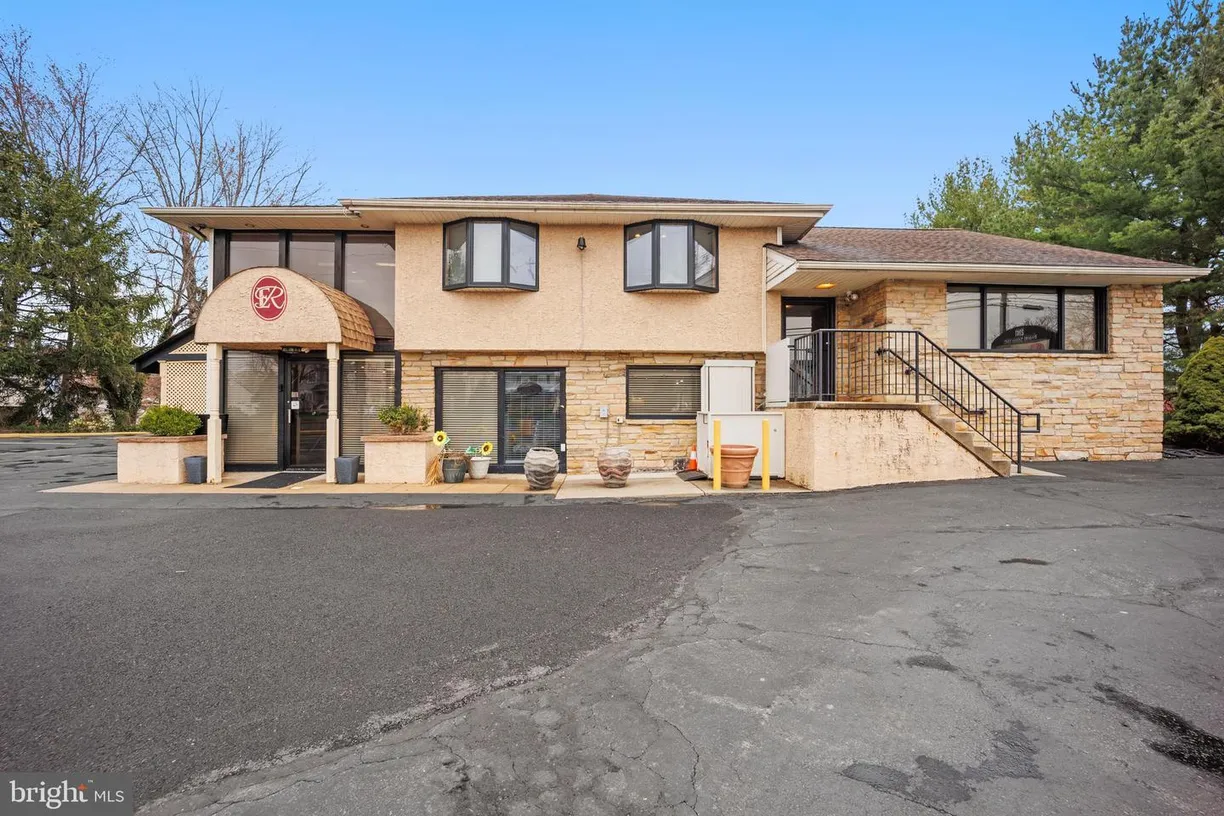 Central NJ/Bucks County, PA Real Estate | View 2347 Hulmeville Rd | Listing