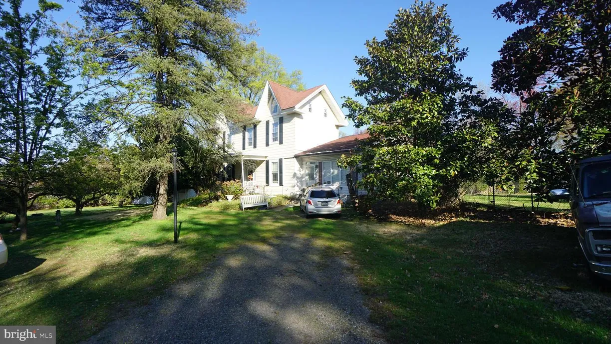 Central NJ/Bucks County, PA Real Estate | View 3806 Bristol Pike | 4 Beds, 2 Baths