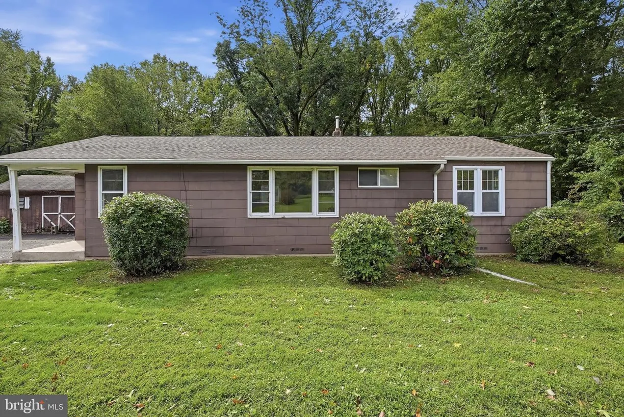 2584 Galloway Rd, BENSALEM, PA 19020 Property for sale