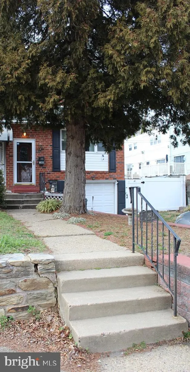 Central NJ/Bucks County, PA Real Estate | View 12620 Knights Rd | 3 Beds, 1 Bath