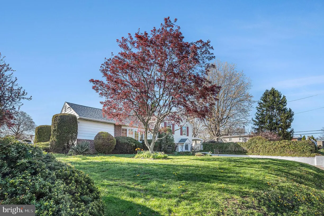 Central NJ/Bucks County, PA Real Estate | View 3839 Chalfont Dr | Listing