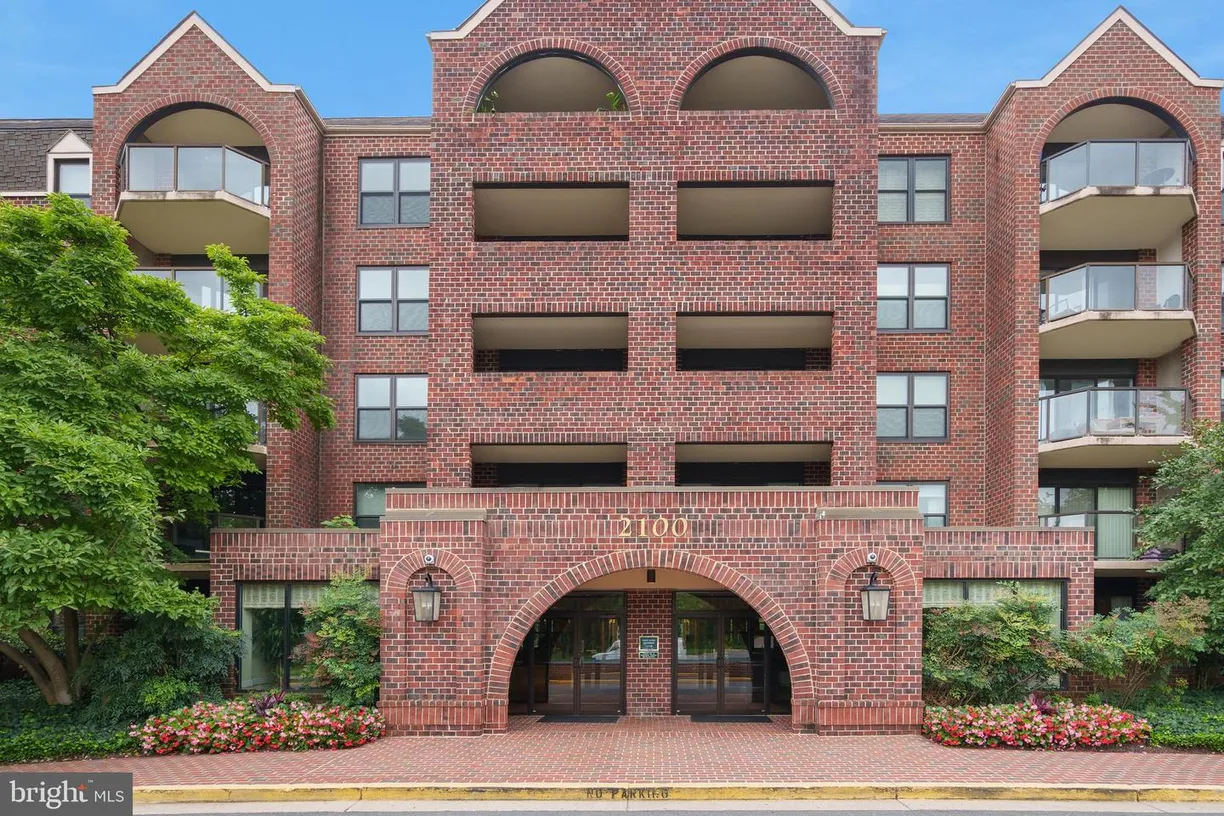 Washington Metro Area Real Estate | View 2100 Langston Blvd, 418 | 1 Bed, 1 Bath