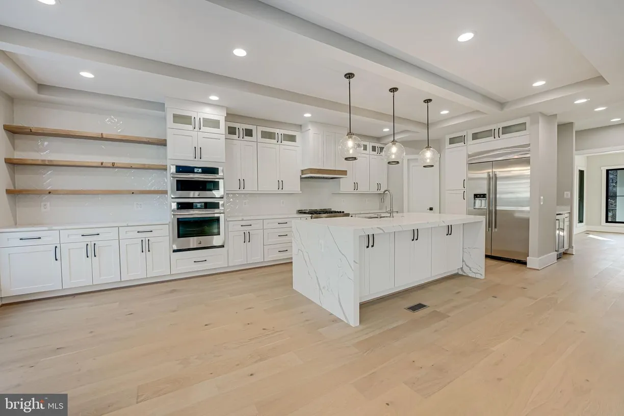 Washington Metro Area Real Estate | View 4929 34th Rd N | Listing