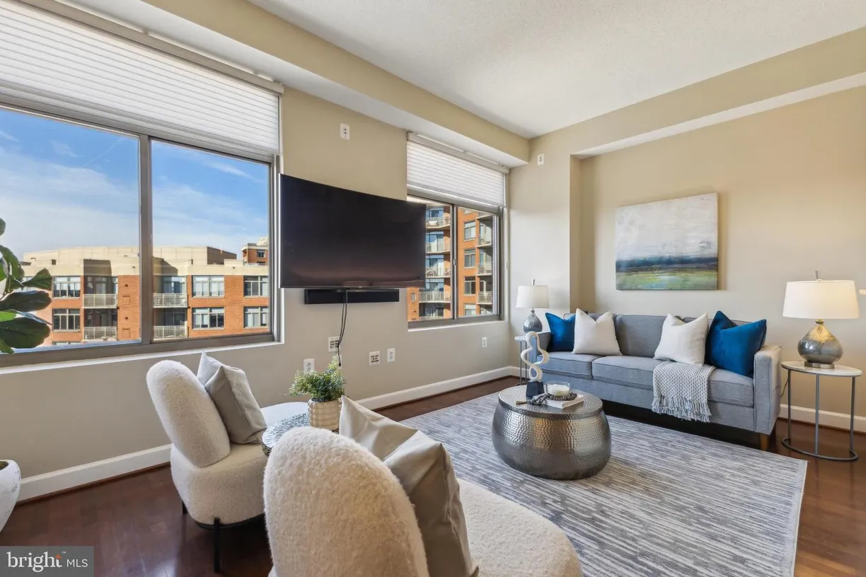 Washington Metro Area Real Estate | View 3650 S Glebe Rd, 658 | 1 Bed, 1 Bath