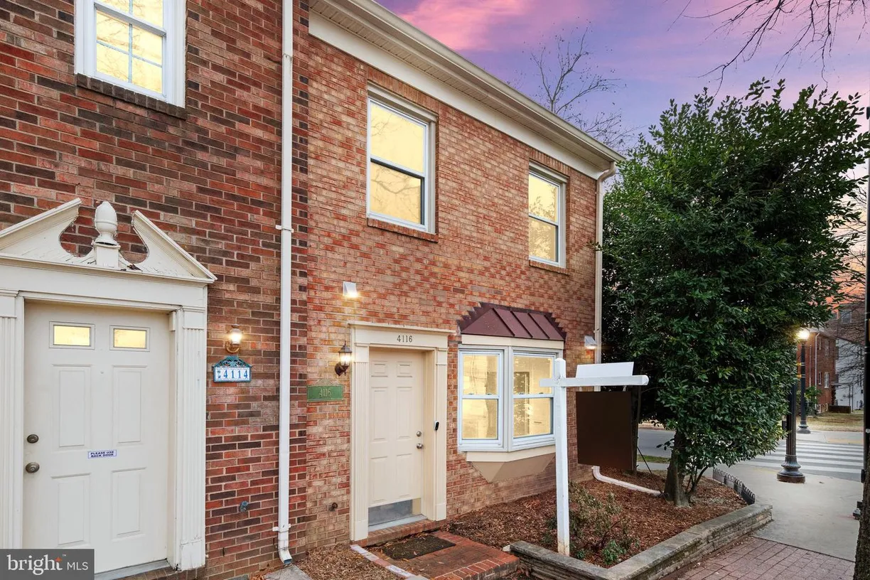 Washington Metro Area Real Estate | View 4116 Washington Blvd | 3 Beds, 3 Baths