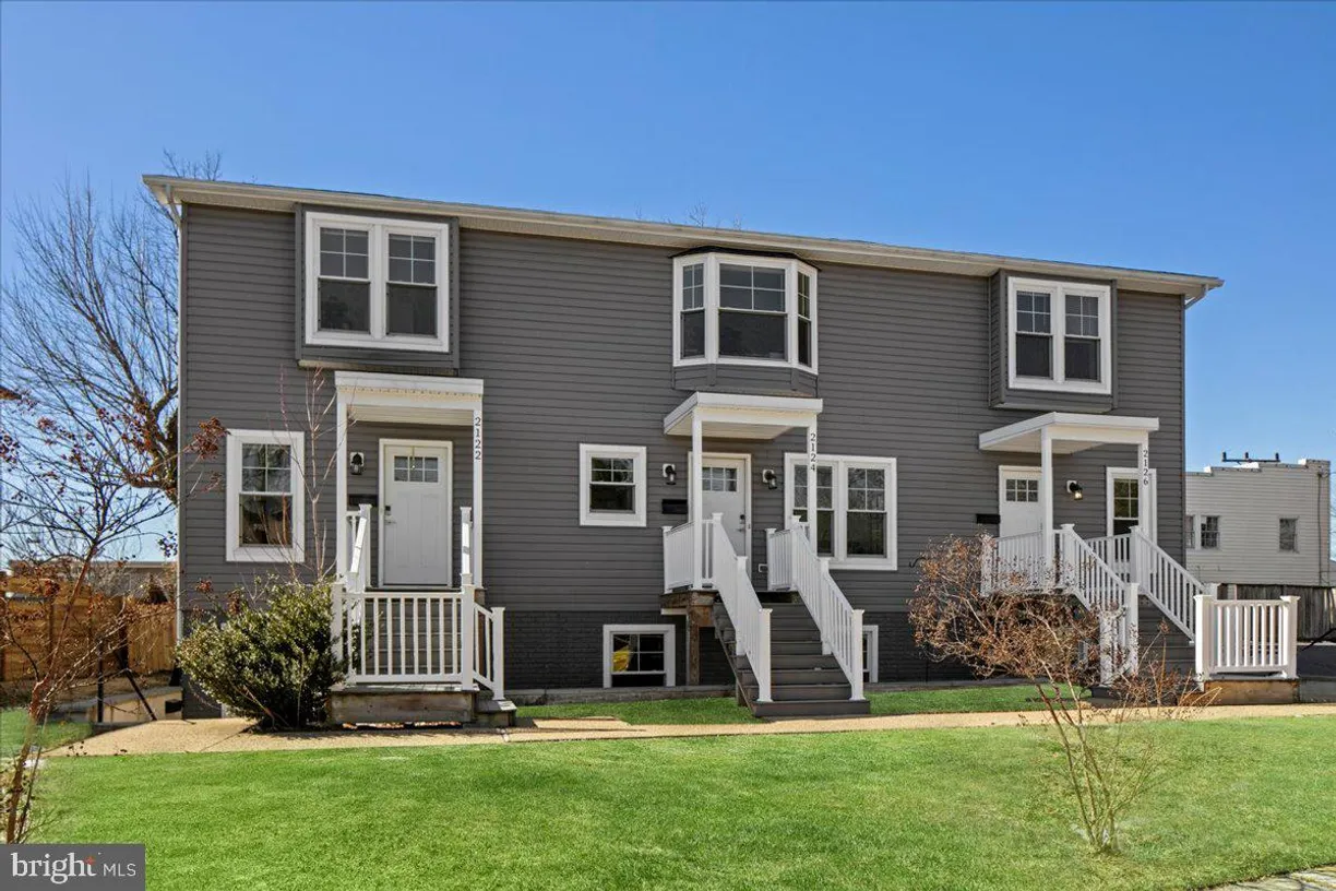 Washington Metro Area Real Estate | View 2122 N Cameron St | 8 Beds