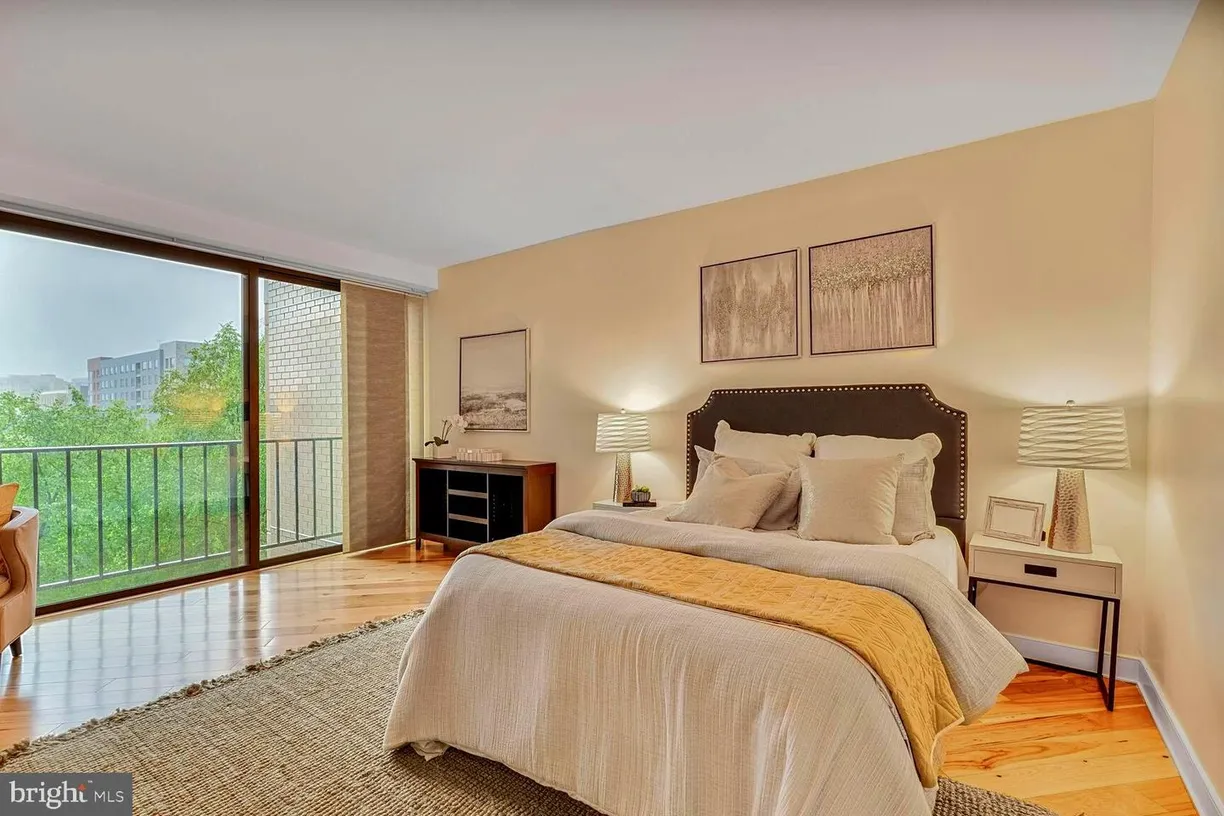 Washington Metro Area Real Estate | View 4141 N Henderson Rd, 511 | Listing