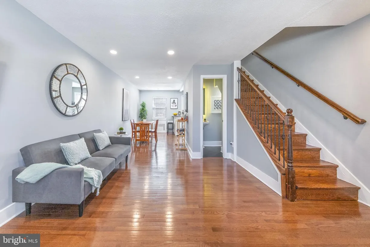 Washington Metro Area Real Estate | View 2808 -a 16th Rd S, 2808a | Listing