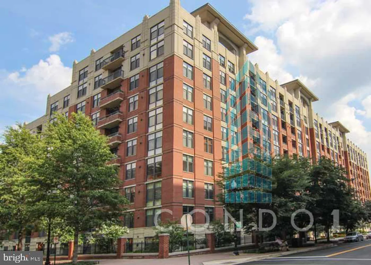 Washington Metro Area Real Estate | View 1021 N Garfield St, 544 | 1 Bed
