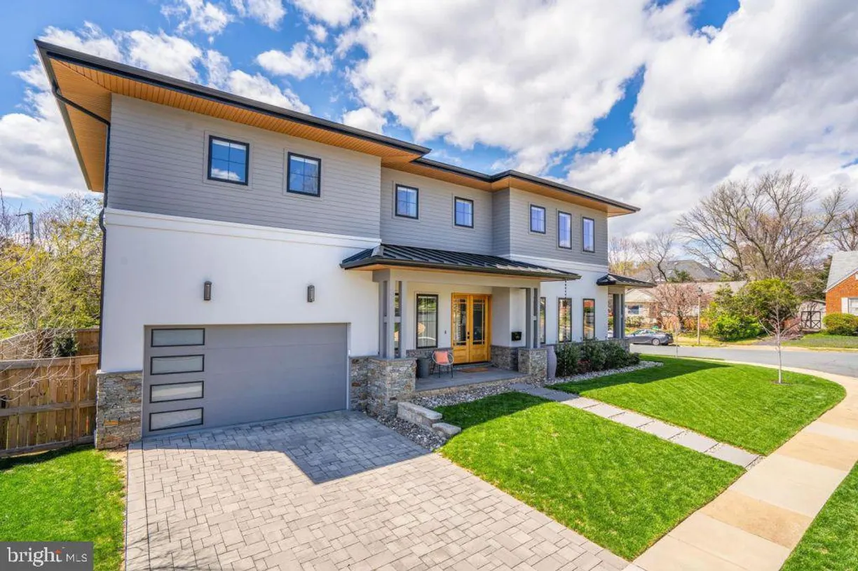 Washington Metro Area Real Estate | View 6300 28th St N | Listing