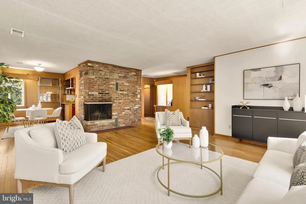 Washington Metro Area Real Estate | View 1034 22nd St S | 3 Beds, 2 Baths