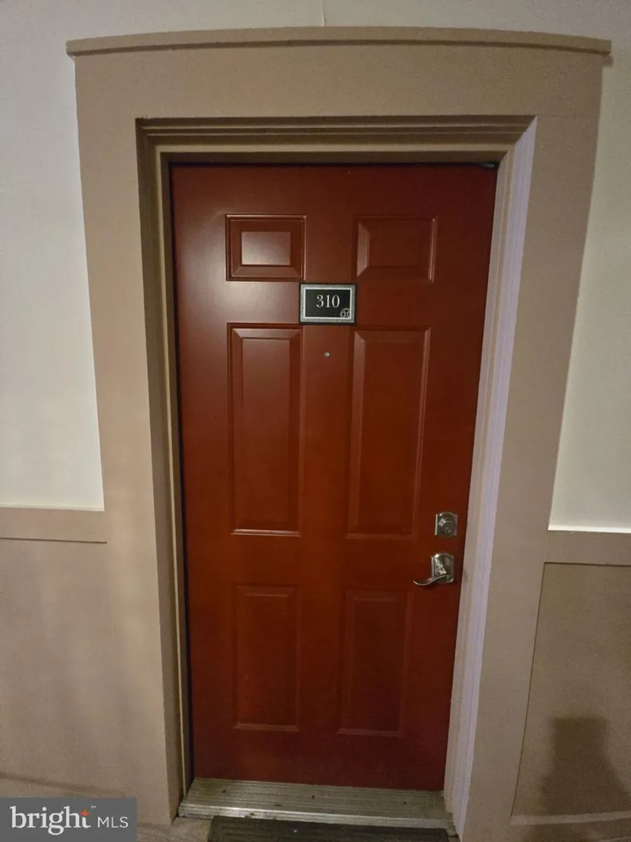 Washington Metro Area Real Estate | View 2301 25th St S | 1 Bed