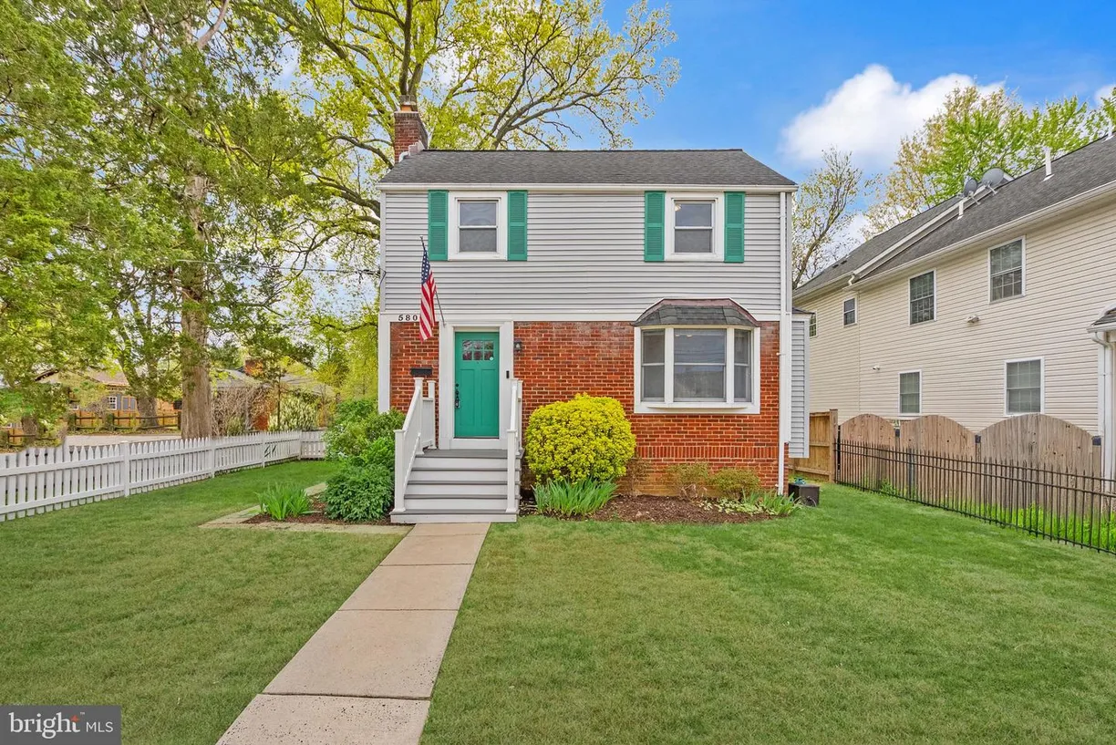 Washington Metro Area Real Estate | View 5800 3rd St S | 3 Beds, 2 Baths