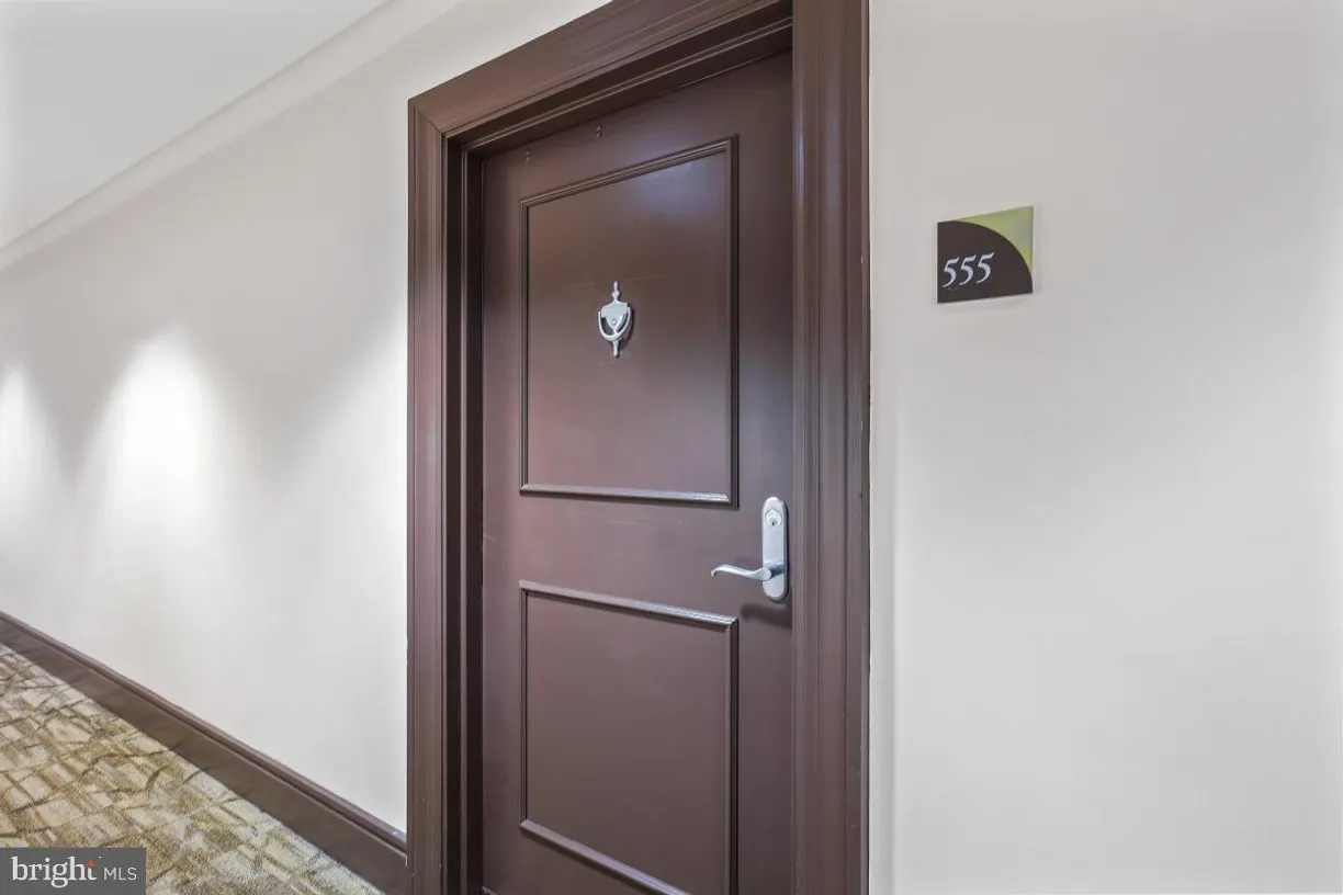 Washington Metro Area Real Estate | View 3650 S Glebe Rd, 555 | Listing