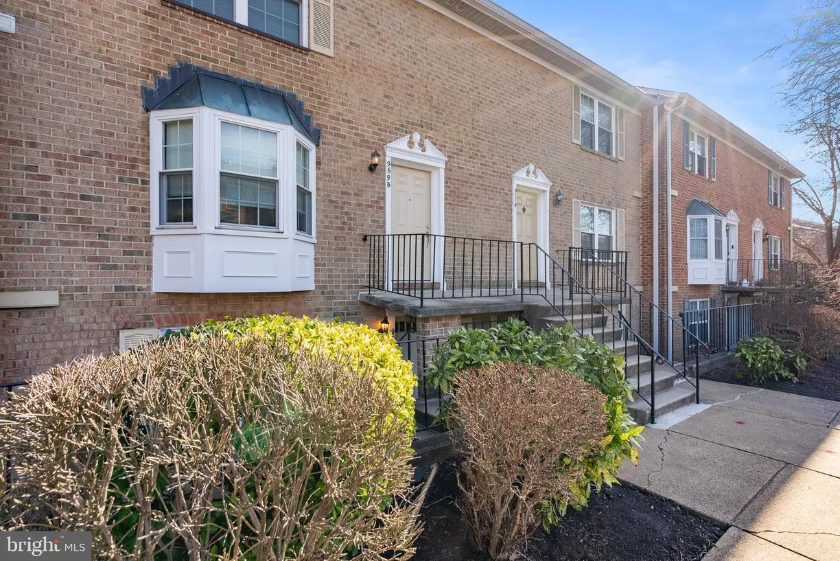 Washington Metro Area Real Estate | View 969 S Rolfe St, 1 | 3 Beds