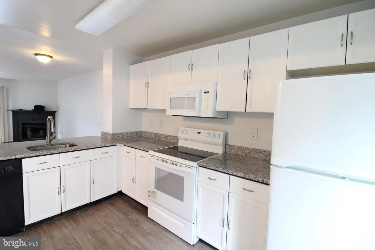 Washington Metro Area Real Estate | View 3928 9th Rd S | Listing