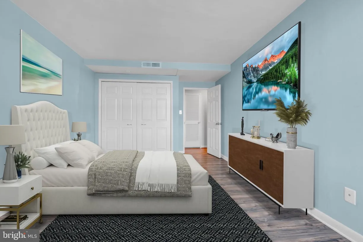 Washington Metro Area Real Estate | View 4600 Duke St, 1523 | Listing
