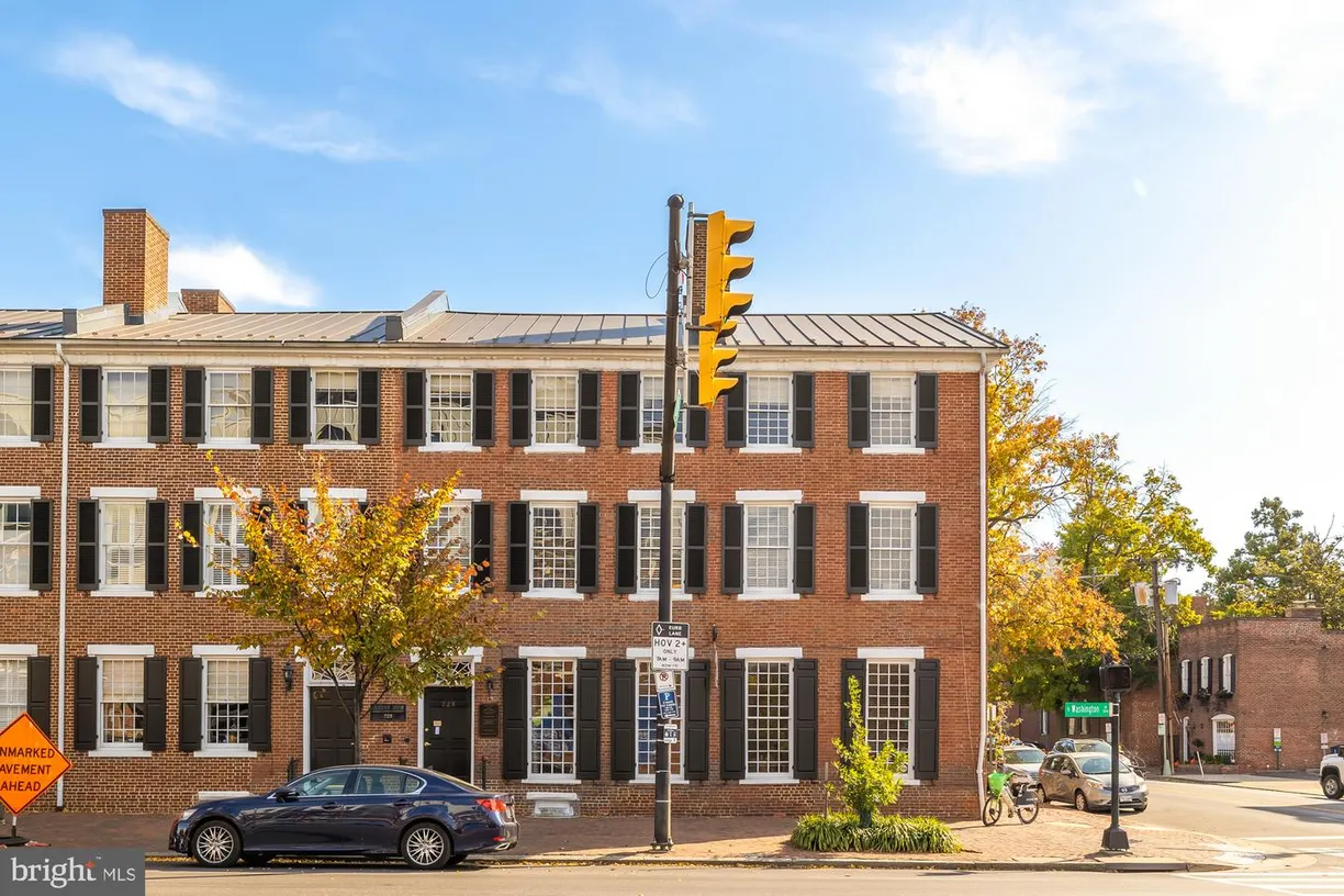 Washington Metro Area Real Estate | View 228 S Washington St, 100