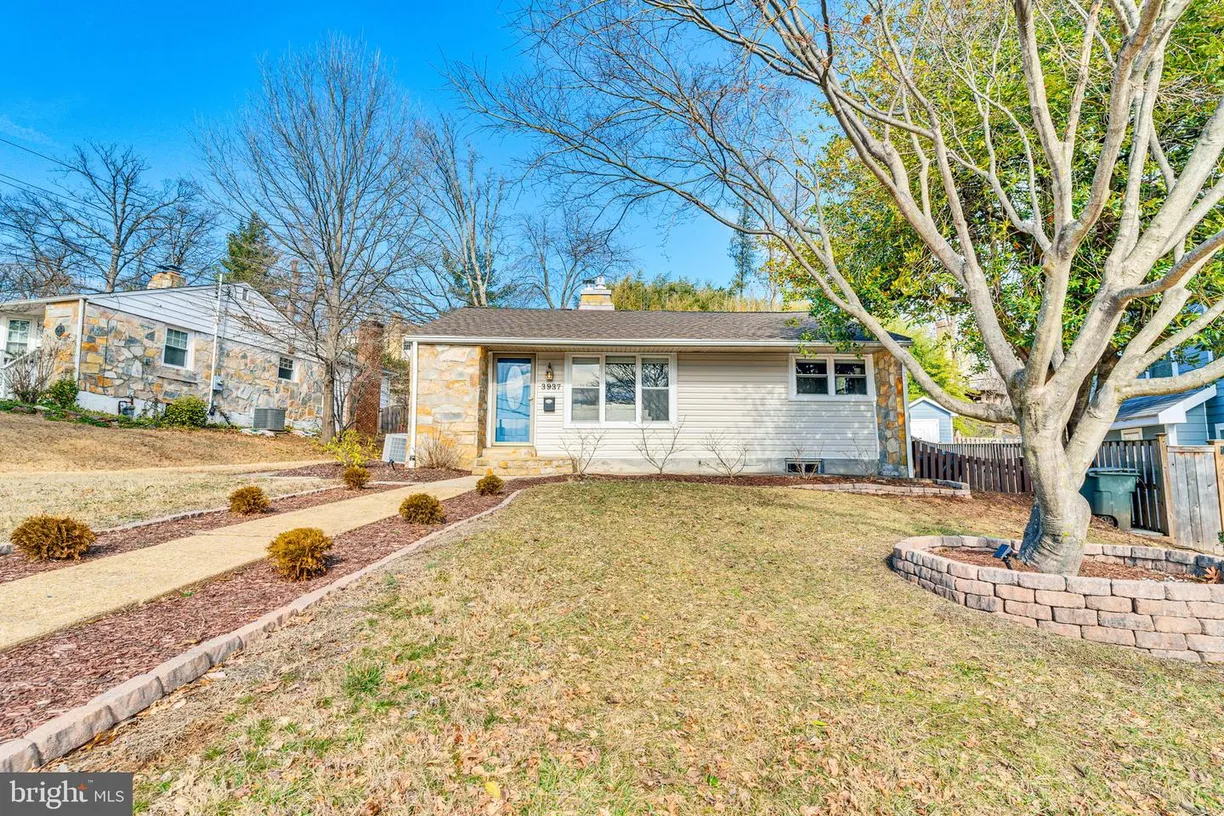 Washington Metro Area Real Estate | View 3937 Taney Ave | 3 Beds