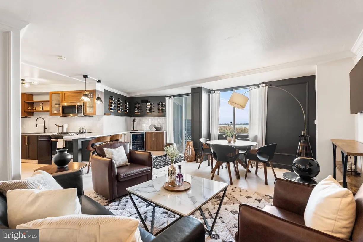 Washington Metro Area Real Estate | View 501 Slaters Ln, 901 | 3 Beds