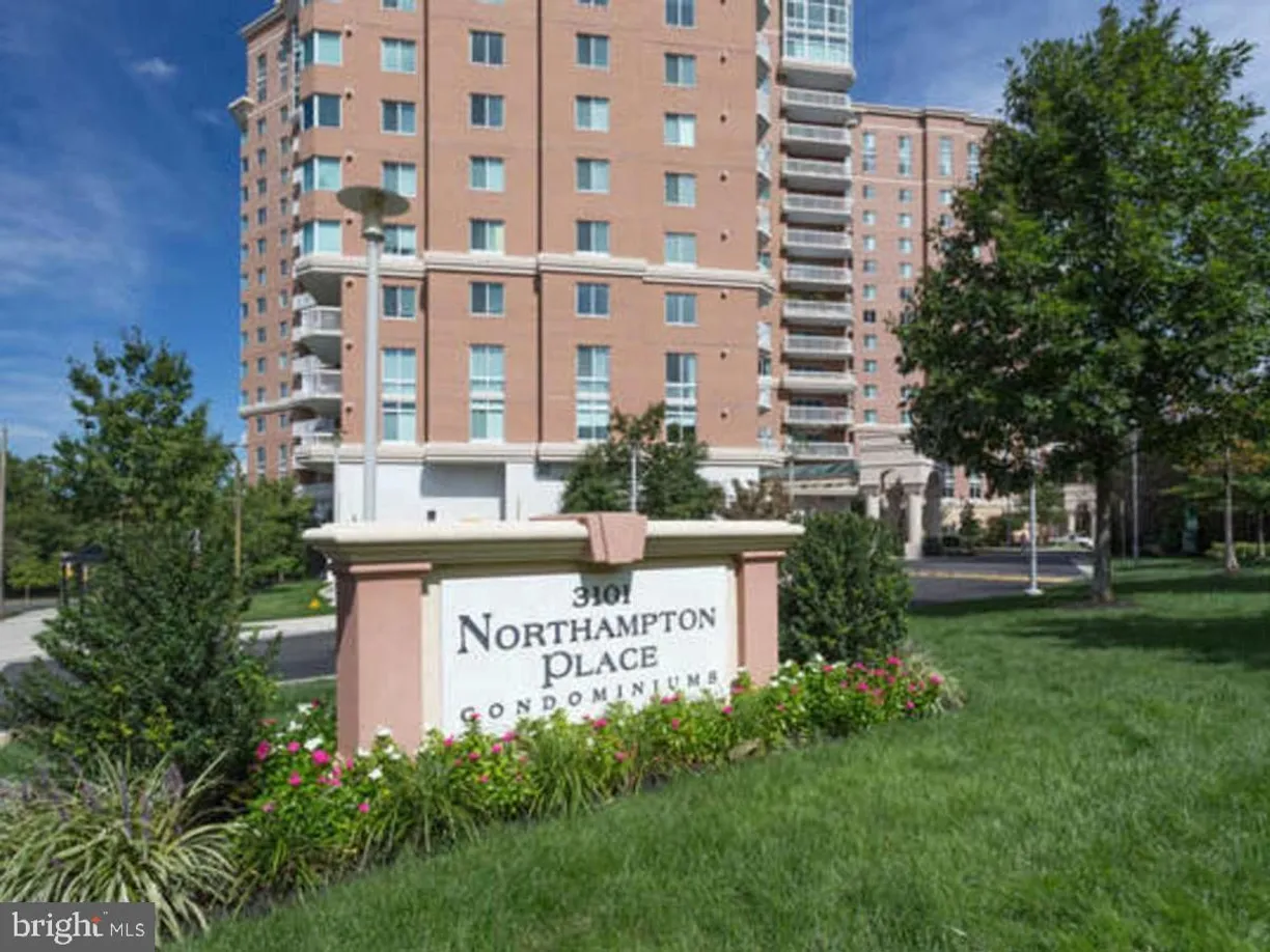 Washington Metro Area Real Estate | View 3101 N Hampton Dr, 1210 | 1 Bed, 1 Bath