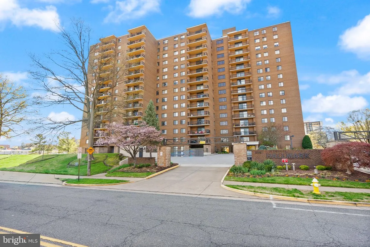Washington Metro Area Real Estate | View 200 N Pickett St N, 1515 | Listing