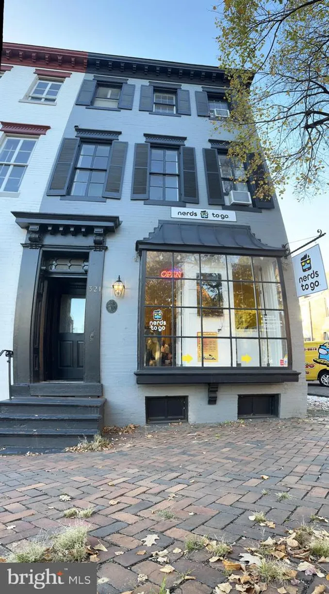 Washington Metro Area Real Estate | View 321 S Washington St, first Floor | Listing
