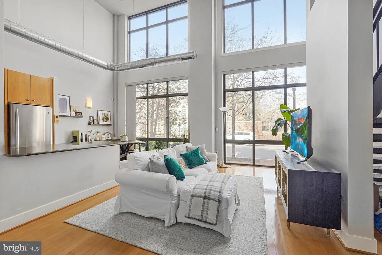 Washington Metro Area Real Estate | View 520 John Carlyle St, 104 | 2 Beds, 2 Baths