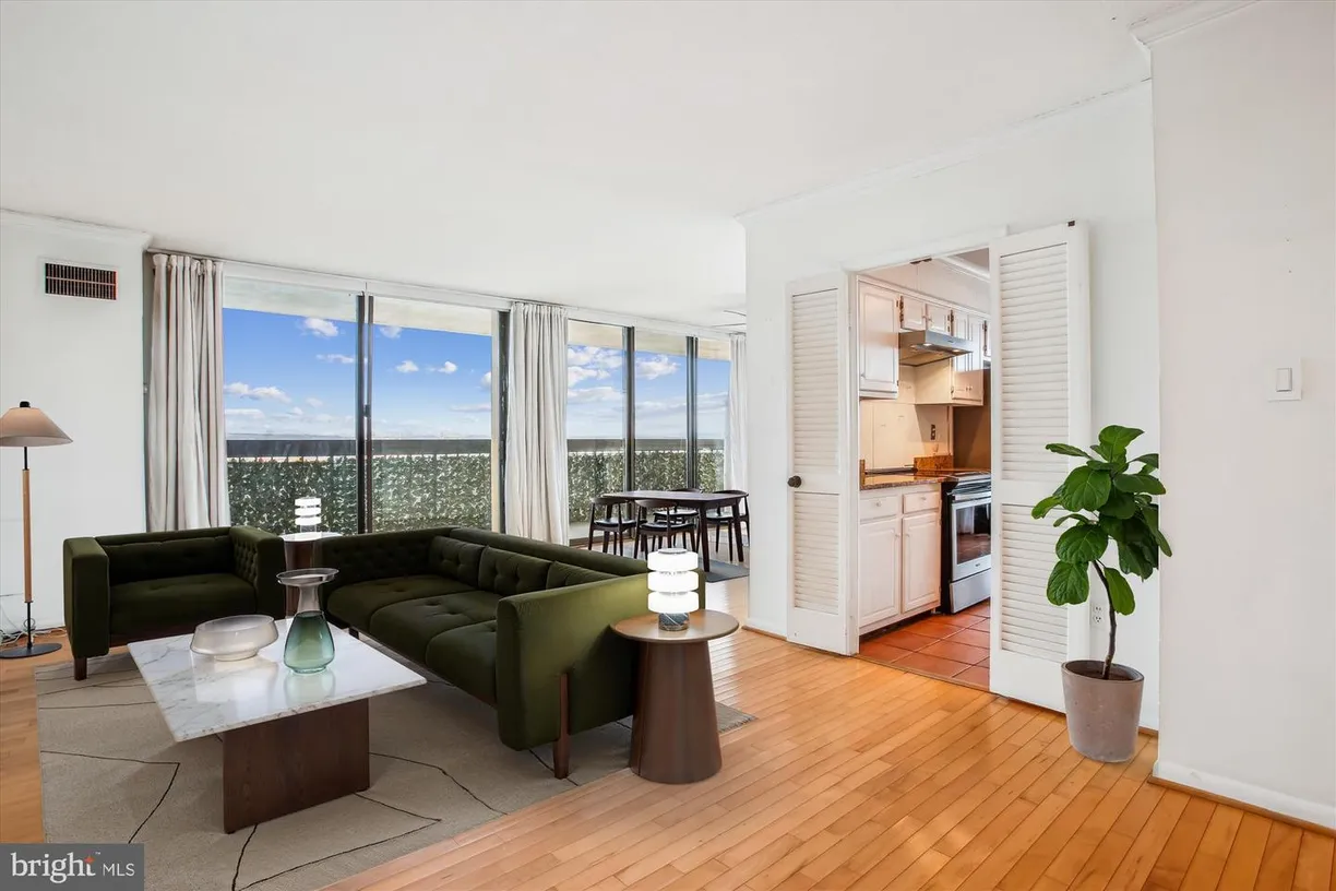 Washington Metro Area Real Estate | View 400 Madison St, 1704 | Listing