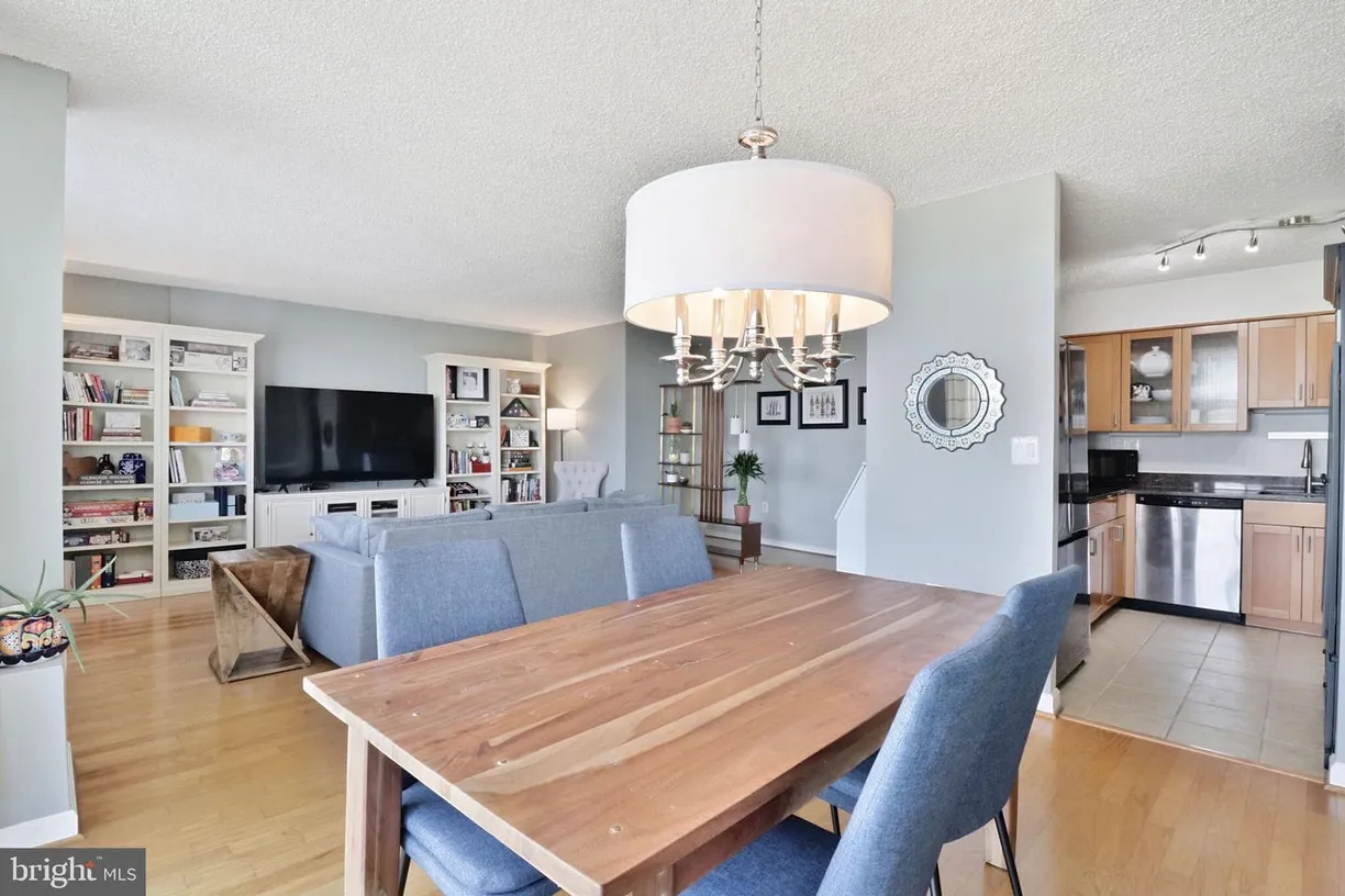 Washington Metro Area Real Estate | View 1225 Martha Custis Dr, 720 | Listing