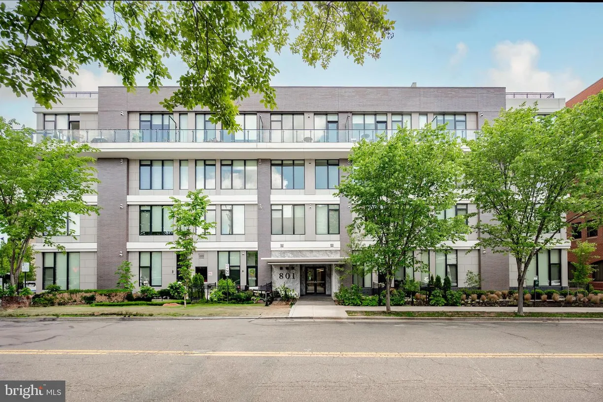 Washington Metro Area Real Estate | View 801 N Fairfax St, 410 | 2 Beds