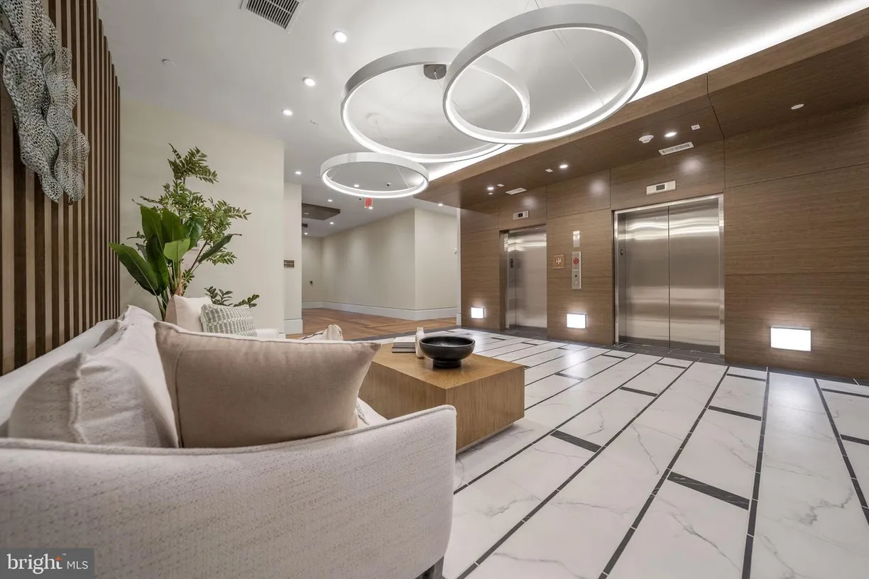 Washington Metro Area Real Estate | View 801 N Fairfax St, 320 | Listing