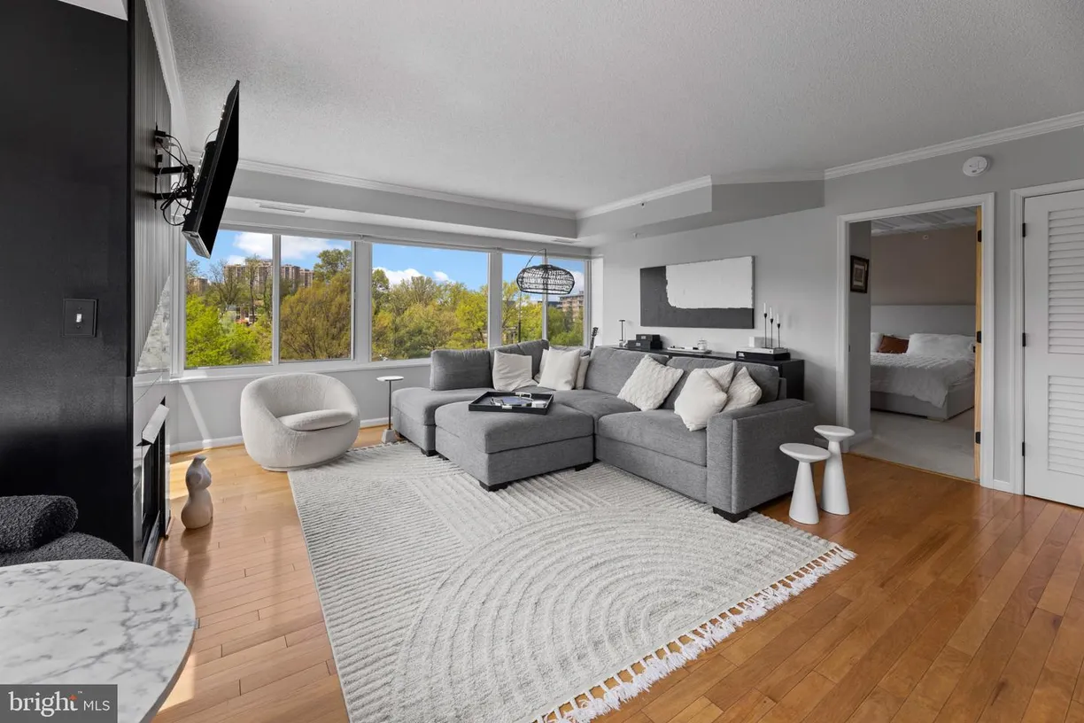 Washington Metro Area Real Estate | View 3101 N Hampton Dr, 504 | 2 Beds, 2 Baths