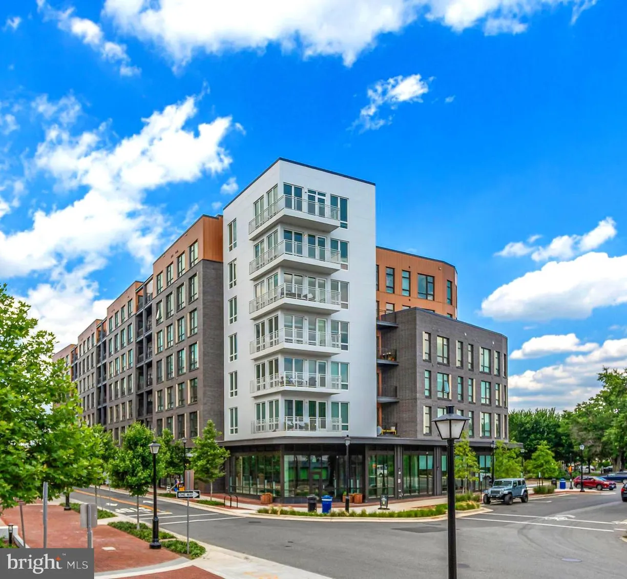 Washington Metro Area Real Estate | View 1215 N Fayette St, 703 | 2 Beds
