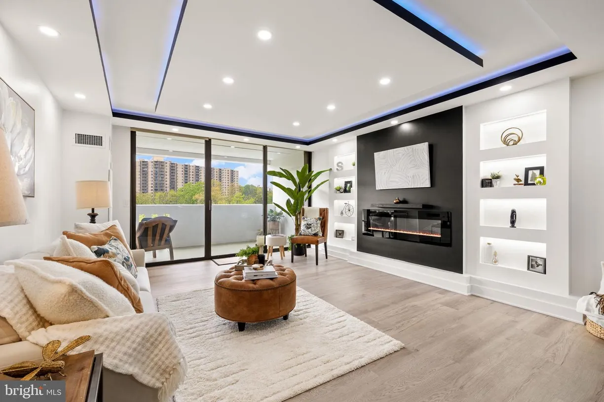 Washington Metro Area Real Estate | View 6101 Edsall Rd, 904 | 2 Beds, 2 Baths