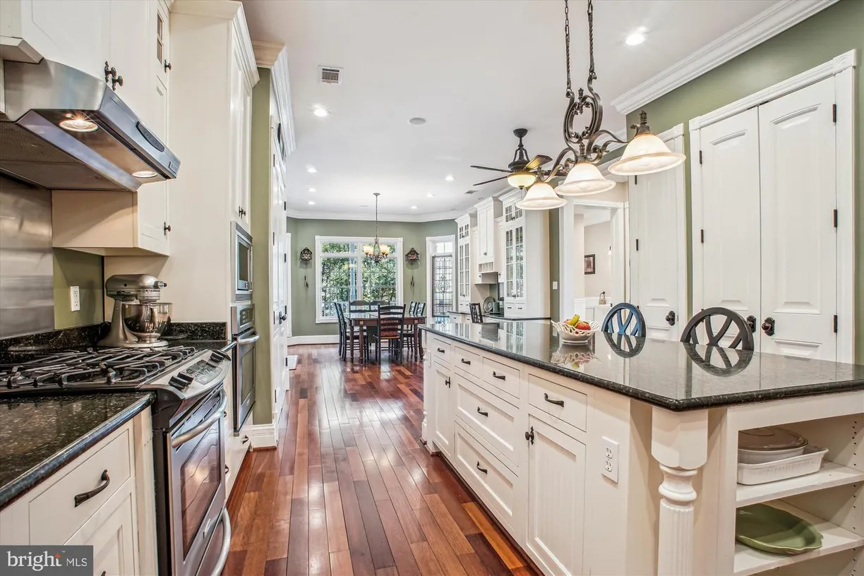 Washington Metro Area Real Estate | View 1009 Madison Ln | Listing