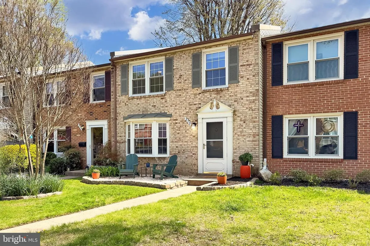 Washington Metro Area Real Estate | View 273 Gundry Dr | 3 Beds, 2 Baths