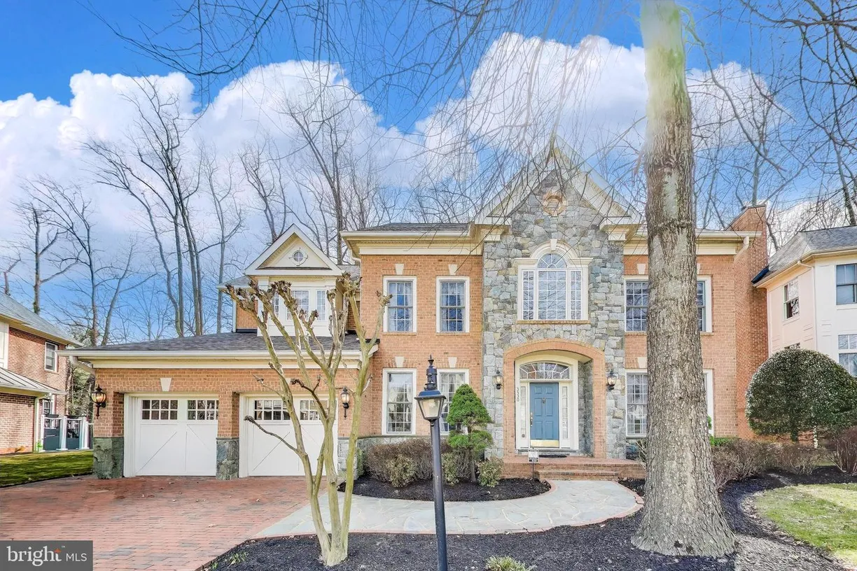 Washington Metro Area Real Estate | View 3530 Schuerman House Dr | 5 Beds, 4 Baths