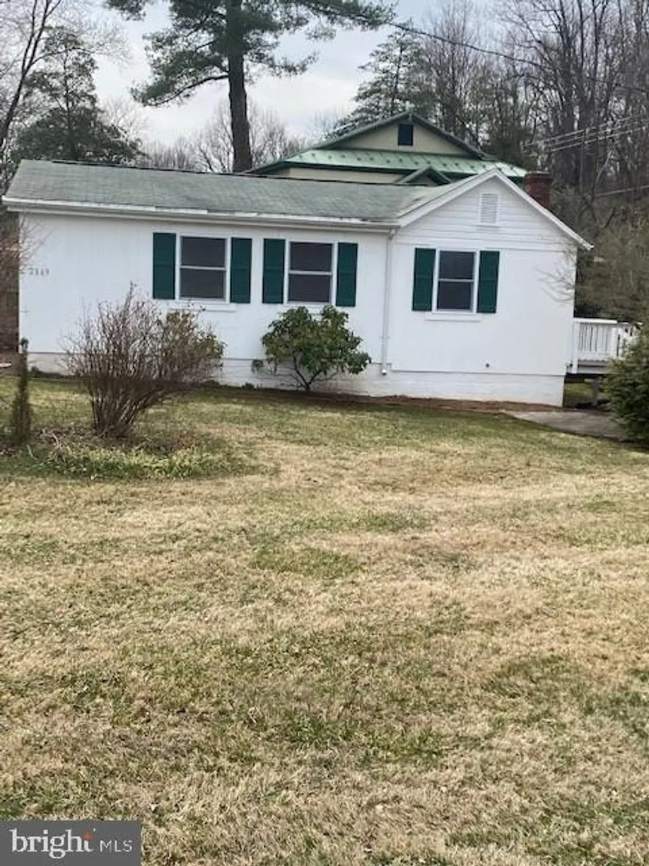 Washington Metro Area Real Estate | View 2669 Halfway Rd | 2 Beds