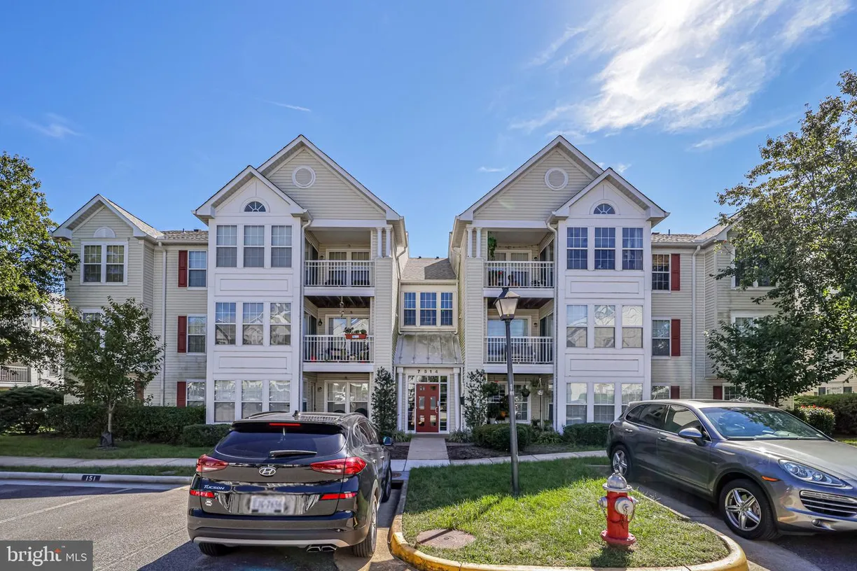 Washington Metro Area Real Estate | View 7514 Snowpea Ct, 151 | 2 Beds, 2 Baths